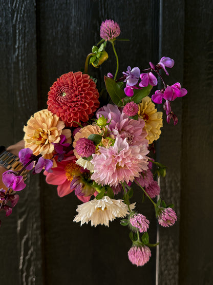 SIGNATURE BOUQUET